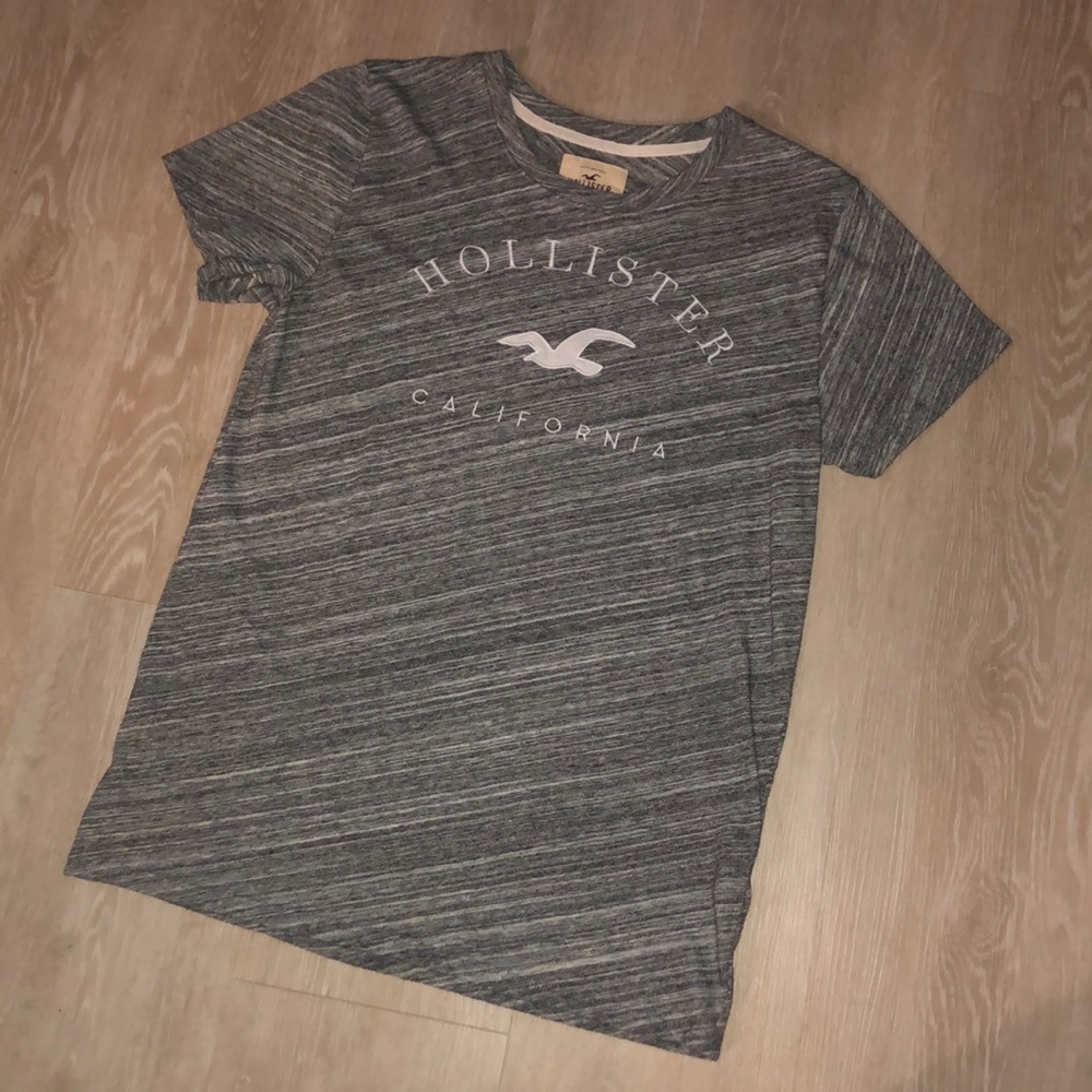 New hollister shirt